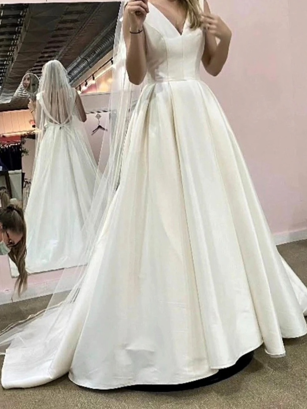 Sincerity Bridal 44155N Ivory Wedding Gown Size 6